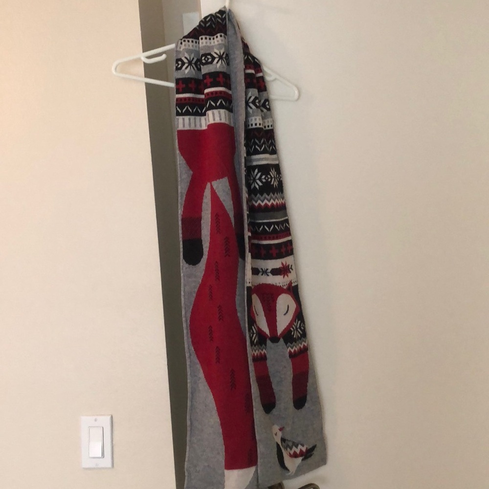 Yumi Fox Scarf